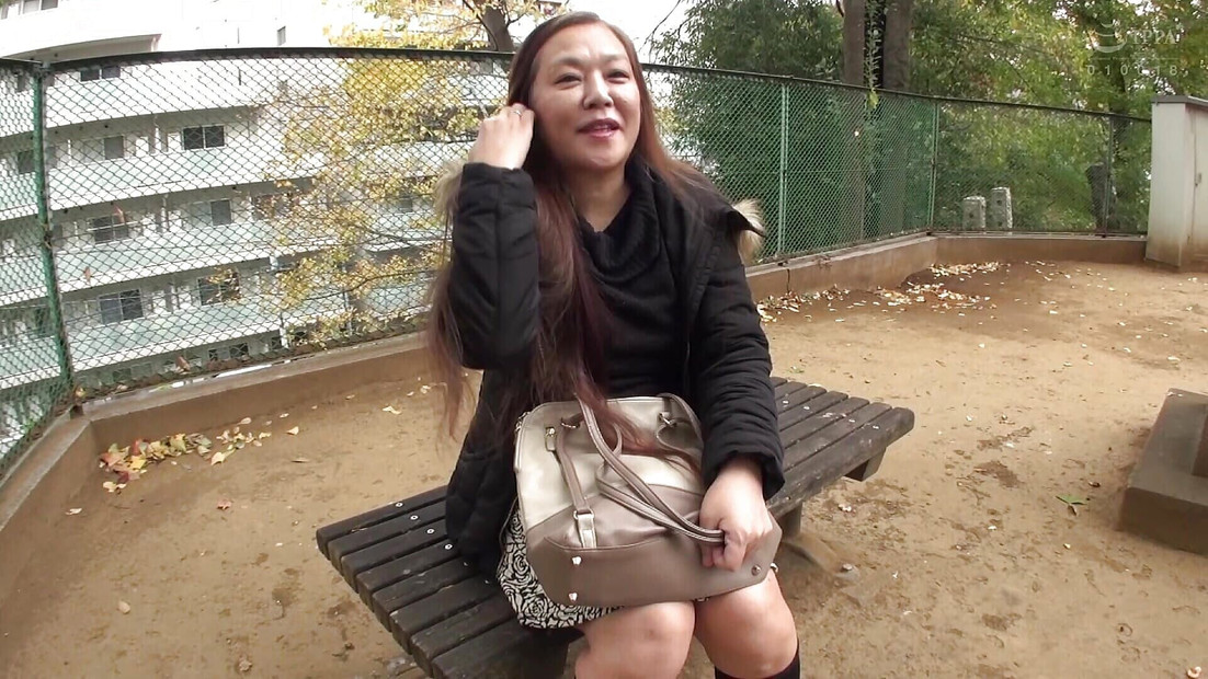 H056g04 Av Vzhled v hladu z podvádění mého manžela. pokud to ukážete svému manželovi a myslíte na budoucnost