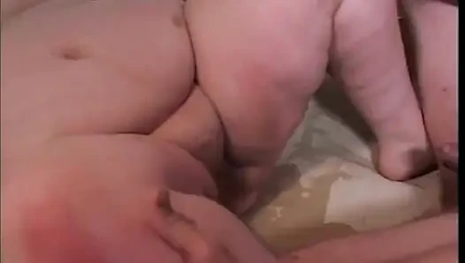 Big ass Ann rides her slim guy's dick rough in bed and sucks his cock