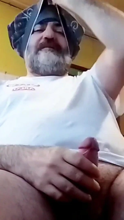 Momento accattivante da "Il mio tempo libero è dedicato al mio gemello. 😆"