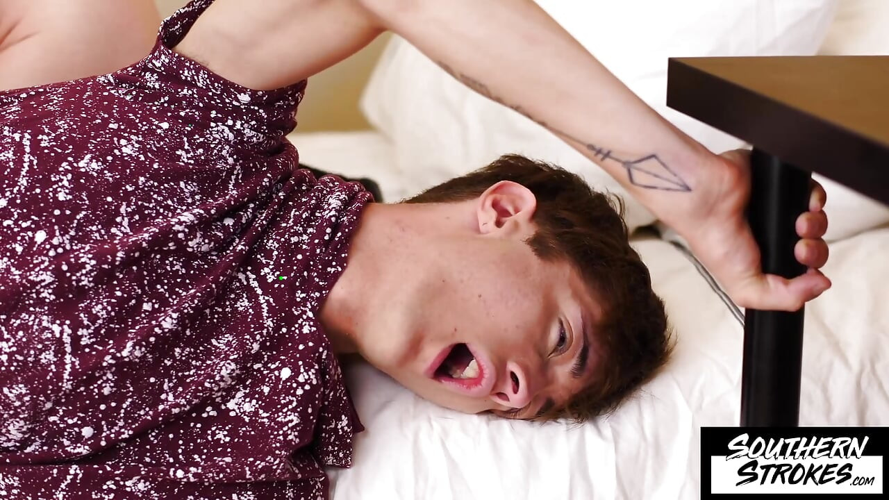 SOUTHERNSTROKES Chris Summers Oklep Zack Love Horny Hole