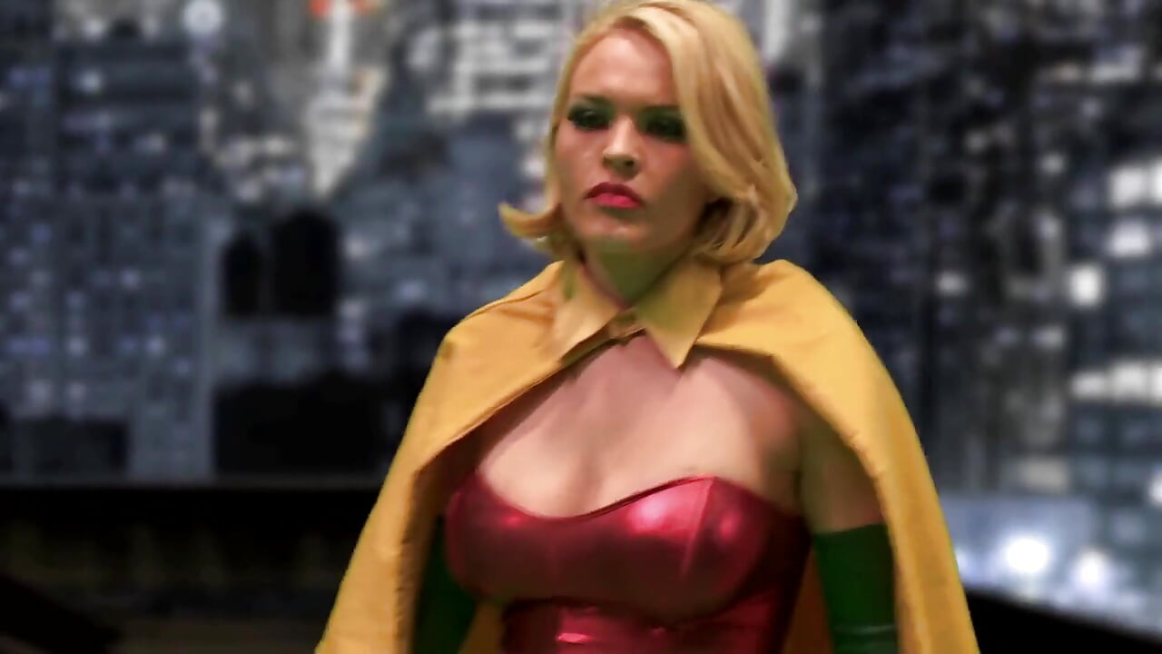 Petrecere sexuală cu Joker la un club de striptease