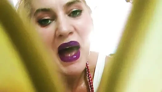 Modern Hansel & Gretel