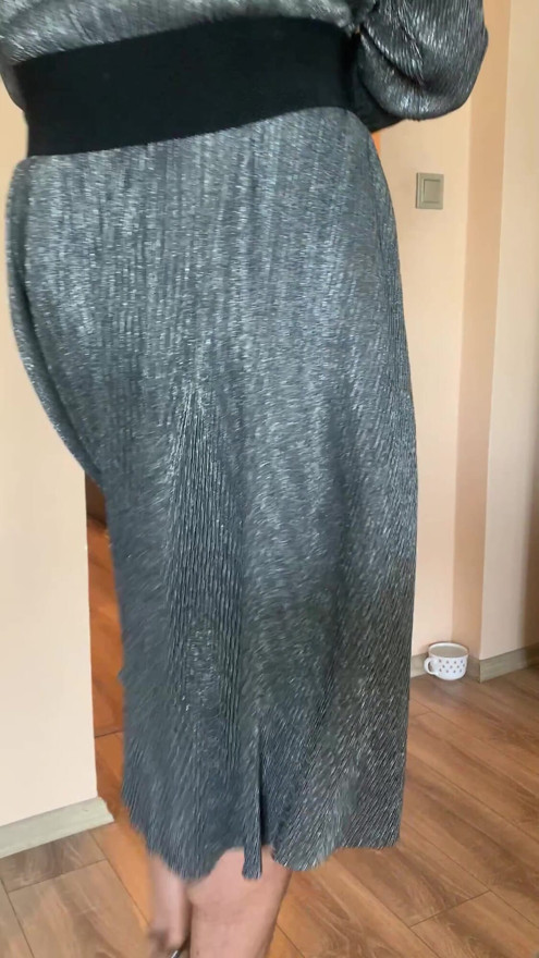 Hijab aunt takes off her panties | Clip 1