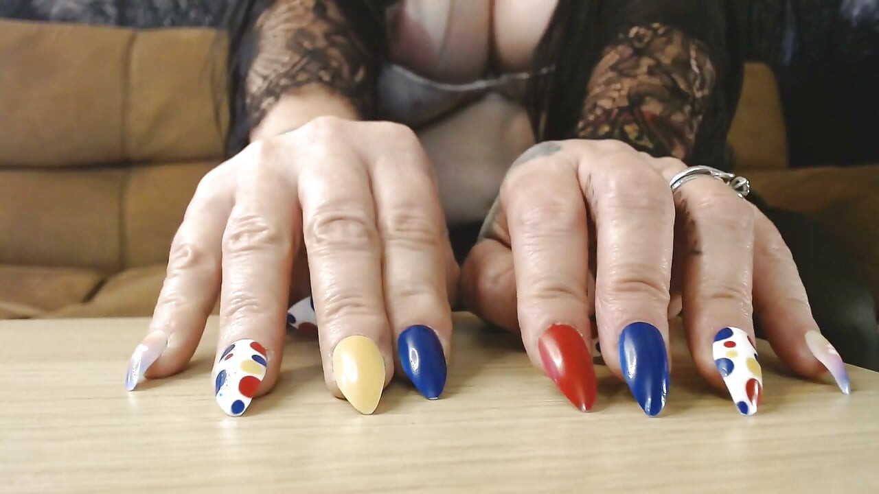 Charms Blow Pop Fingernails Tapping Clacking