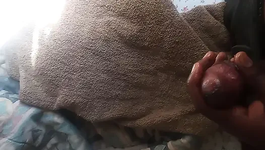 Senin için sert boşalıyor