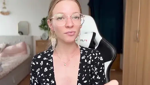 Mengapa paspor bros beta menyamar