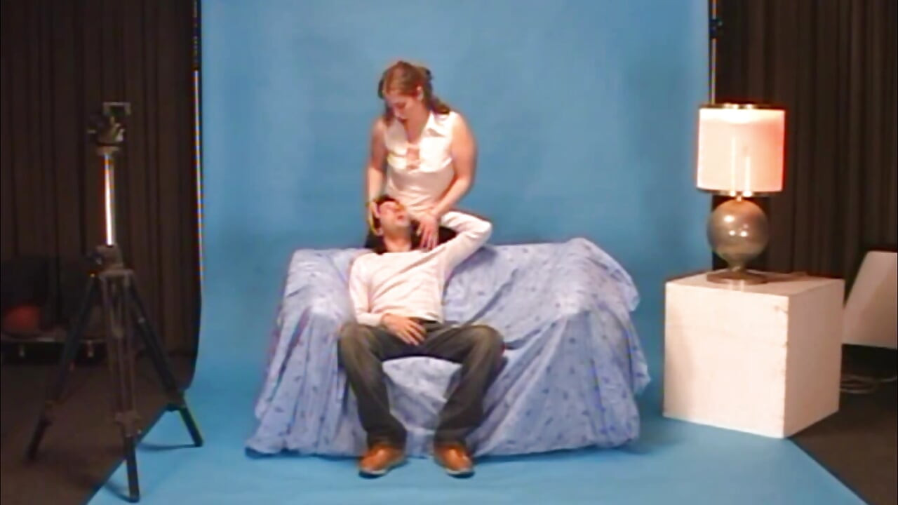 He Breaks Her Pussy with His Hand and Her Ass with His Cock