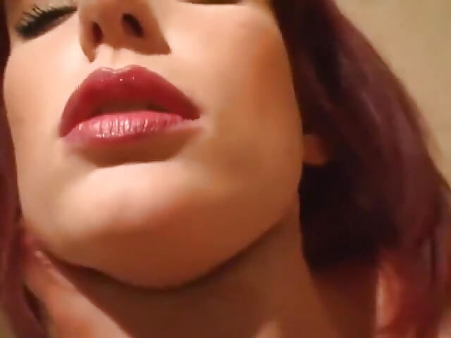 Redhead babe fingered to squirt in the bathroom