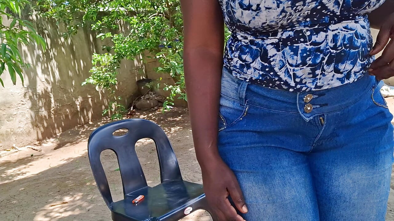 Chodź pieprzyć tę sukę, ona daje jaja wszystkim w sąsiedztwie