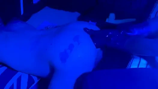 Schmutziges dunkles fisting