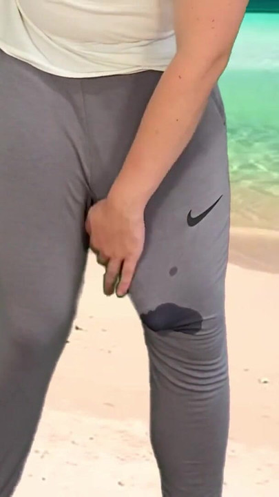 Powerful moment from "Monster cock hands free cumshot on public beach"