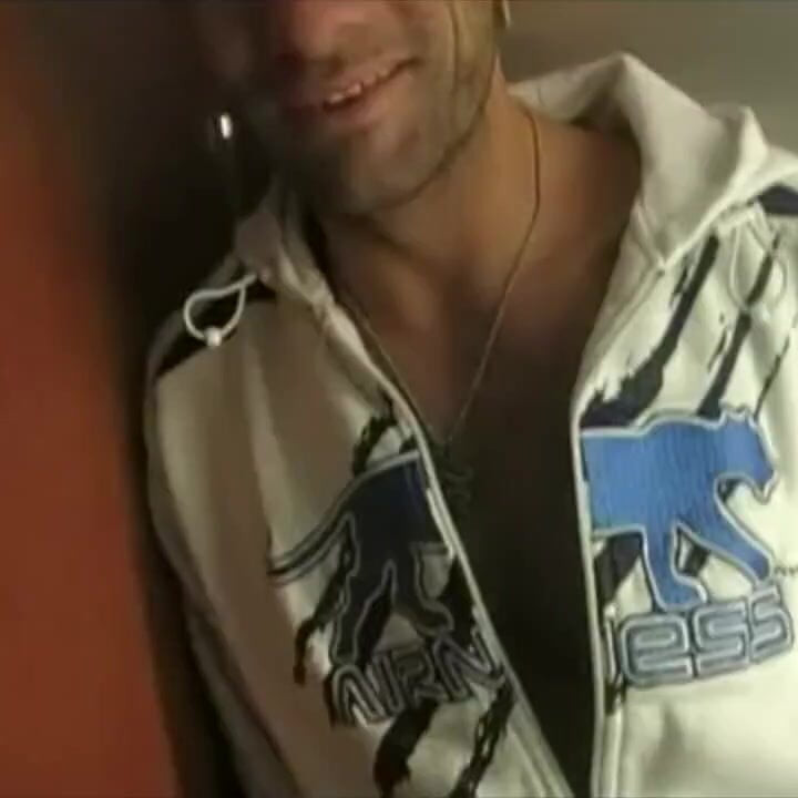 Fodida por um garoto hetero no elevador