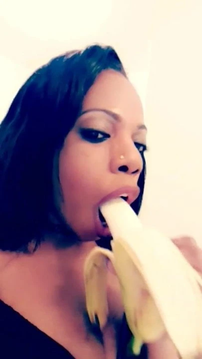 Elle aime sa la coquine