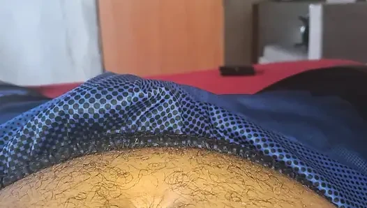 Ich kann es nicht glauben! Meine heiße stiefmutter, dicker arsch und riesige möpse, mein schwanz
