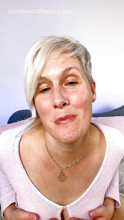StepMommy Helps Stepson for Being So Good - Hot MILF JOI Countdown