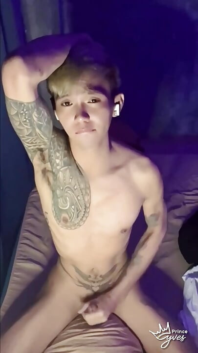 Filipino Inked Horny Twink Teasing and Masturbating Until He Cums
