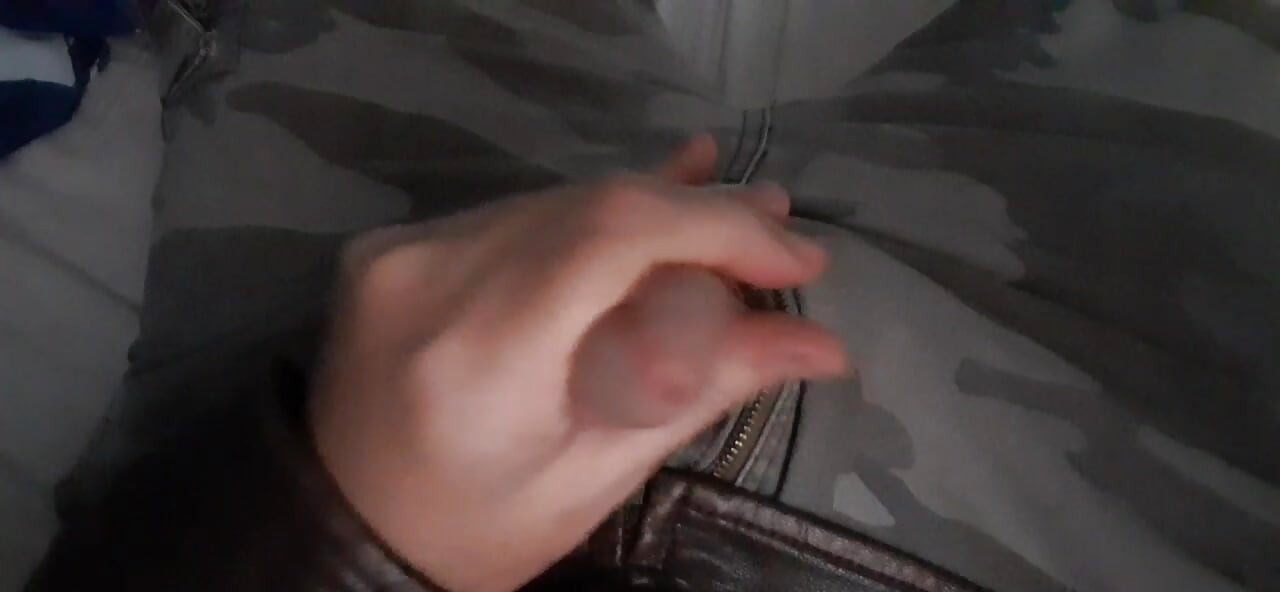 Biker blows his load on his leather jacket