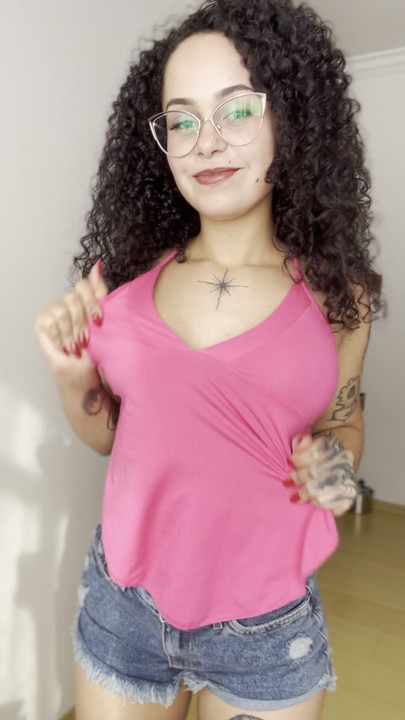 มาหลงทางระหว่างเส้นโค้งที่นุ่มนวลของฉันและครางที่นุ่มนวลยิ่งขึ้น 😇