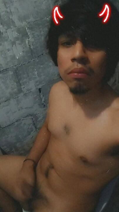 Hot devil in bagno