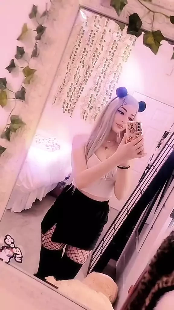 私はミミ、egirl xoxokumachanのお尻シェイク、tiktokが大好き