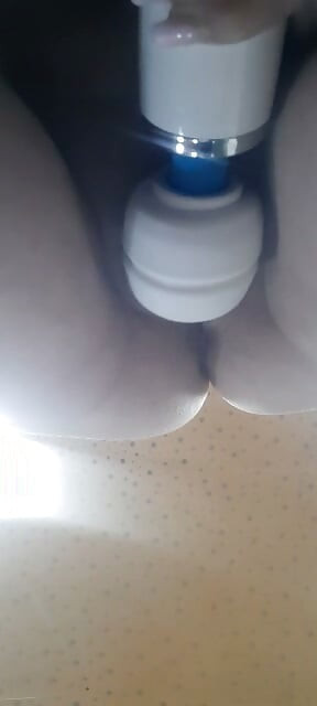 নিজের সাথে অর্গ্যাজম