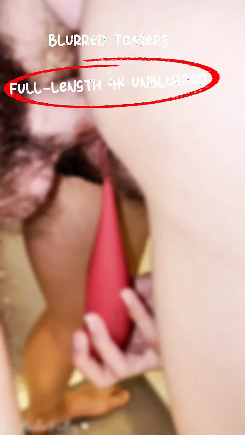 Vibra and Finger in the Ass Before a Cumshot on My Asshole
