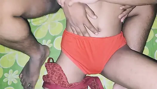 Indisches heißes desi-paar, erstmals sex! Komm in die muschi