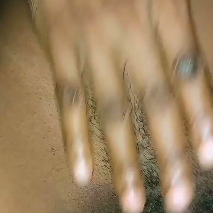 Big Hairy Pussy Who Wants Good Cocks.