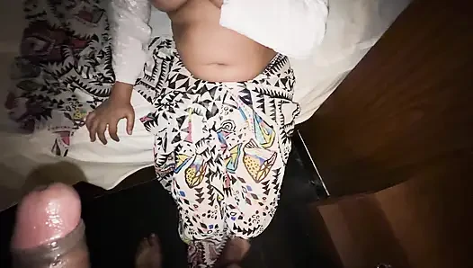 Bhabhi Ko Apna Land De Ke Unki Chut Ki Aang Bujhai