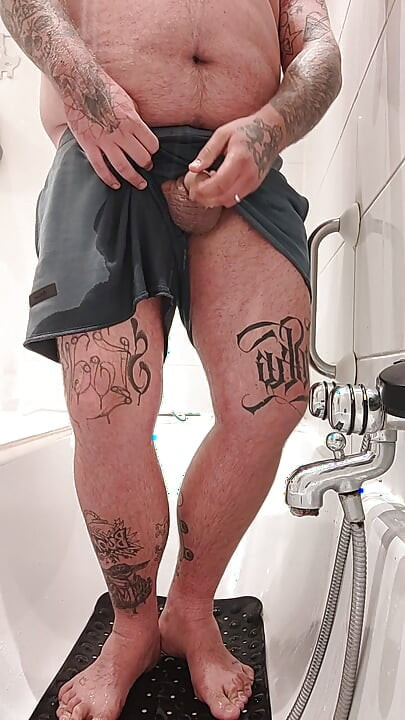 Wet perverted bear fun