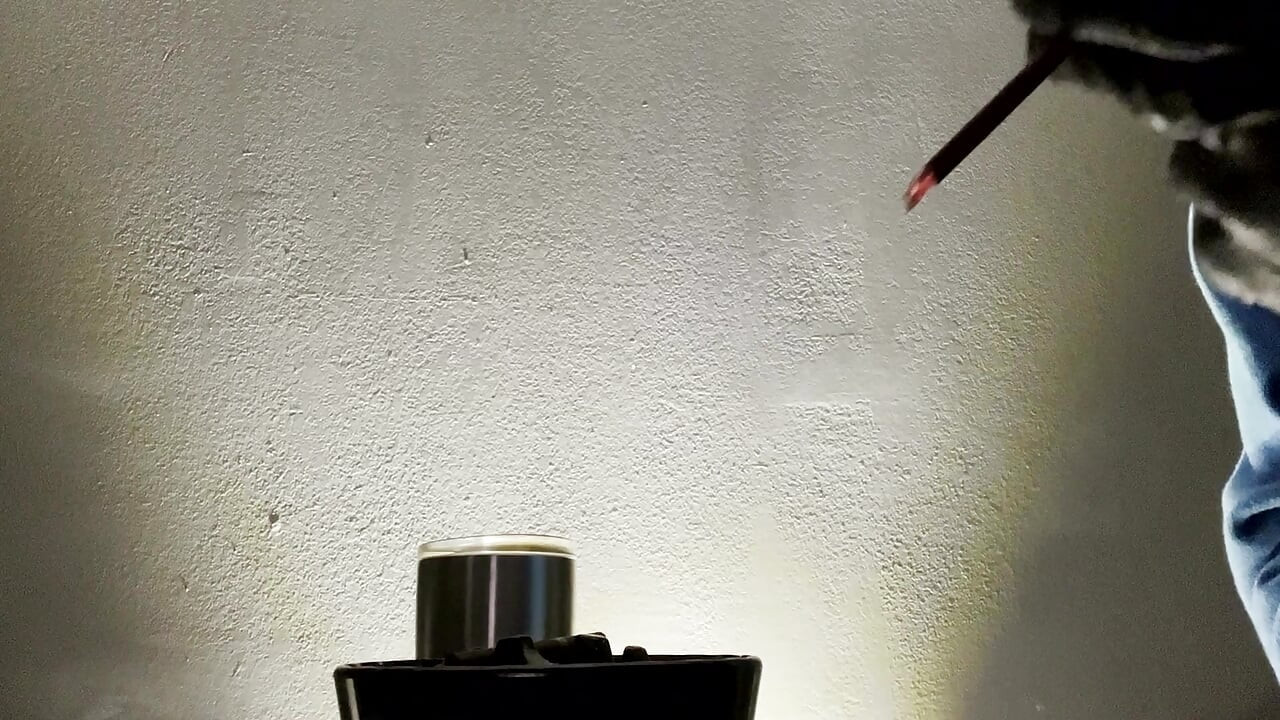 MŮJ ŠPINAVÝ POPELNÍK VÍCE 120 MENTOL V MÉM HOTELOVÉM POKOJI