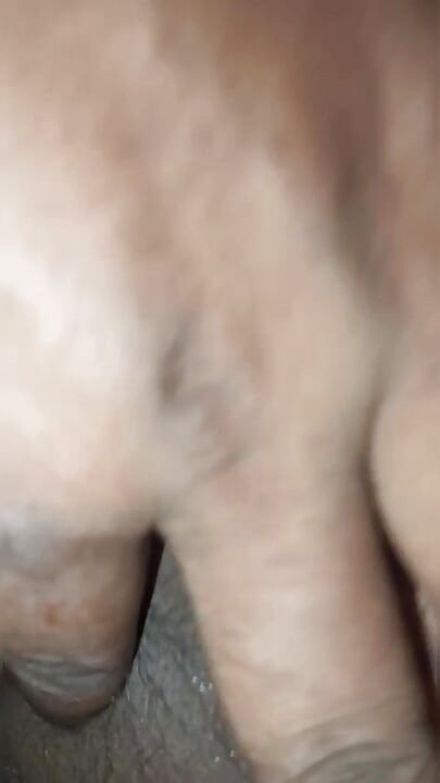 Não há tanta diversão em foder uma garota como há em foder uma madrasta.
