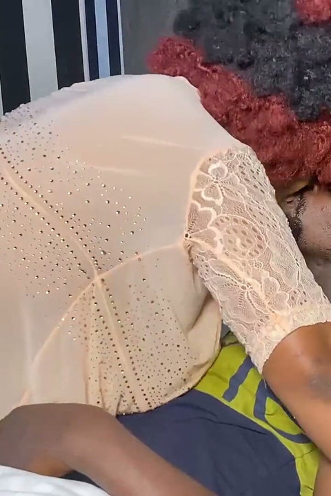 Watch I Eat My Mature Pussy in a Slice Style