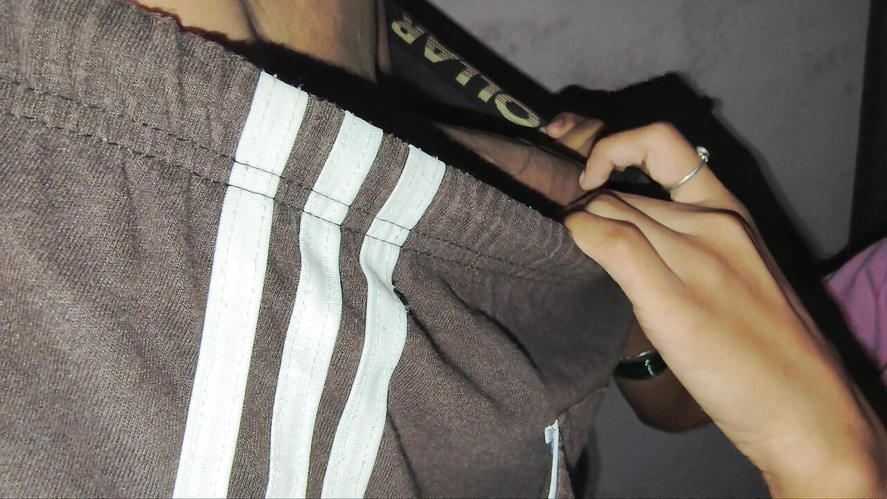 DESI _ BHABHI_JI _ KI CHOOT SE _SARA MAAL _NIKAL DIYA