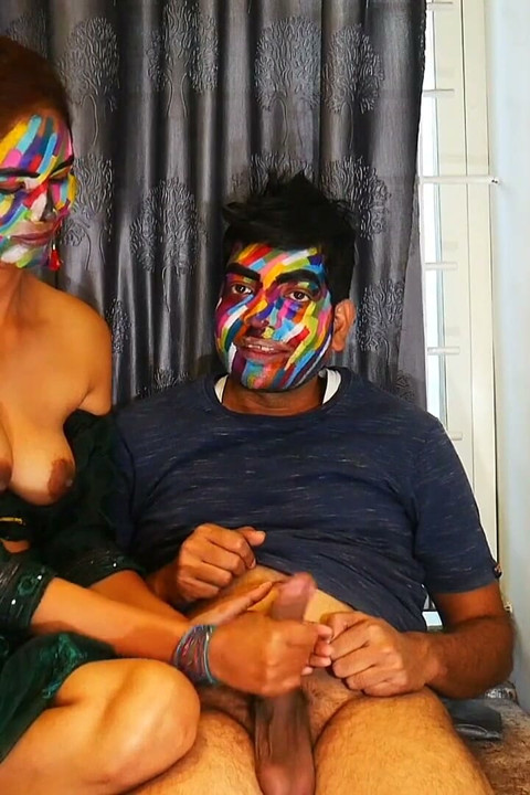 Devar îi cere indiencei Bhabhi să aibă o gagică 2