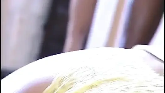 Franco Roccaforte - это большой черный член, шпилю белые круглые задницы