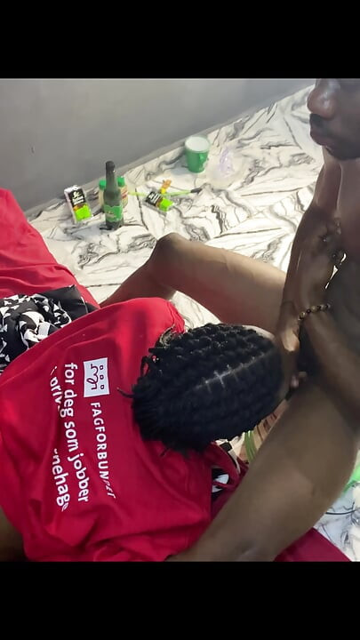 ช่างไฟฟ้าของกูสนุกกับหีของกู