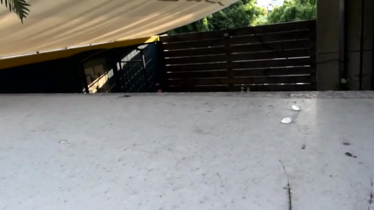 大白屌插入黑色阴户...射在嘴里