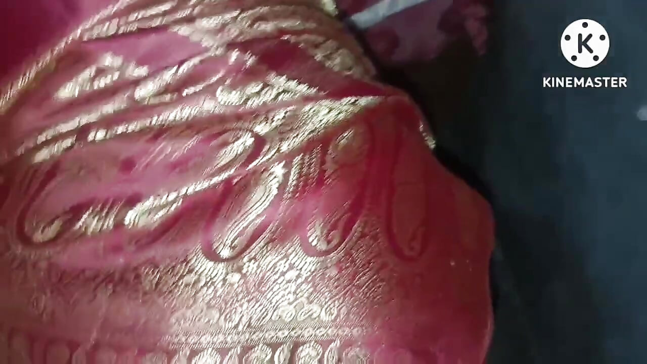 Malik ngentot pembantu India yang lagi kerja di rumahnya - video ngomong jorok