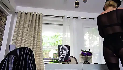 cumcountdown femdom games