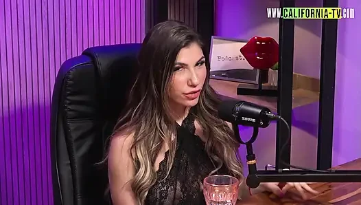 Latin ateşli Alexia Dhein ile podcast