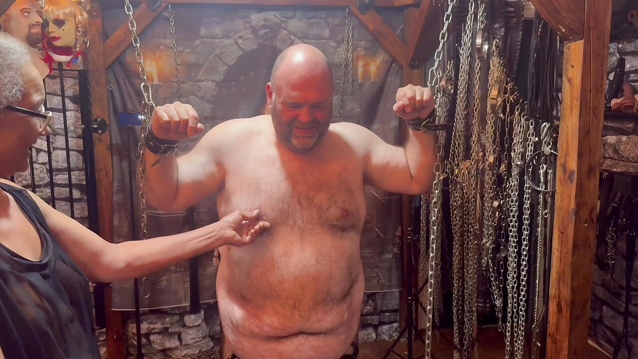 Lanisterbear gets put back into ball buster Part 2
