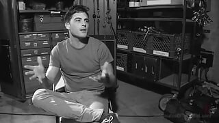 Straight hunk lance hart - the wall - the chair - the water chamber