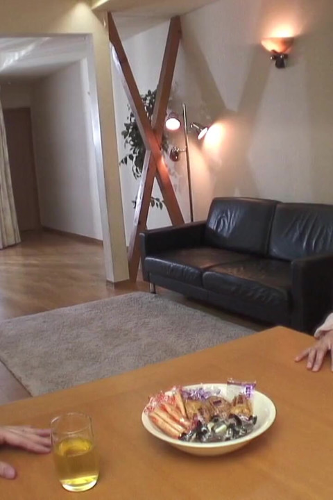 Romantik bir akşam yemeği her zaman romantik ama sert bir sona yol açar