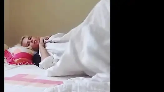 Лизать мои соки в черном нижнем белье