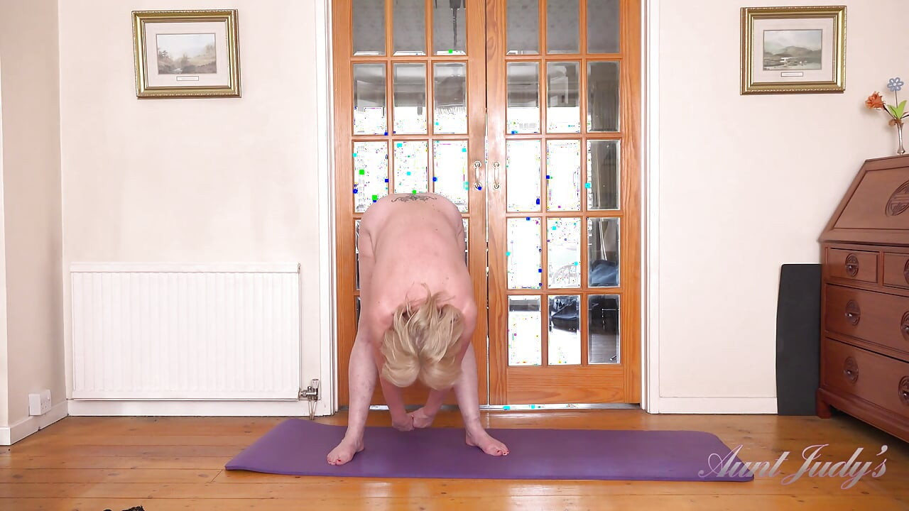 Auntjudys - Busty Mature MILF Mrs. Amy - Naughty Yoga Workout