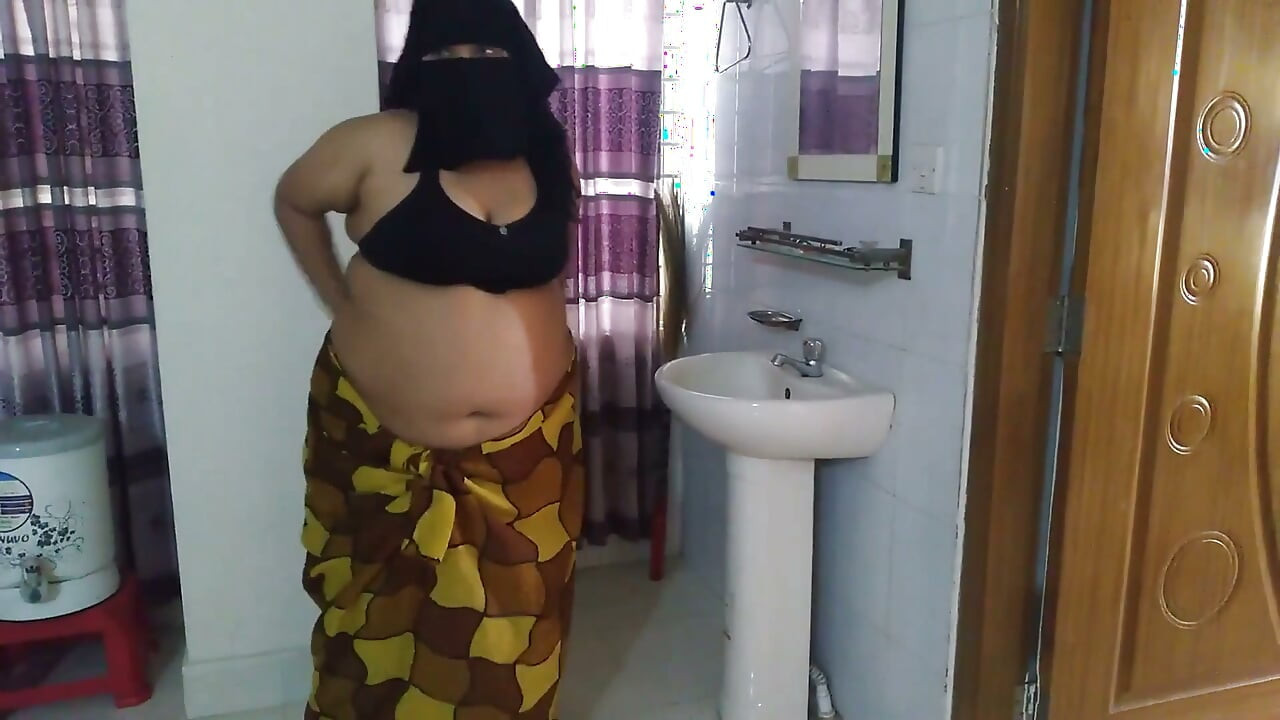 Indian College Mam Is Getting Ready to Go to College Then a Student Seduces Madam with Big Tits & Big Ass & Fucks Her