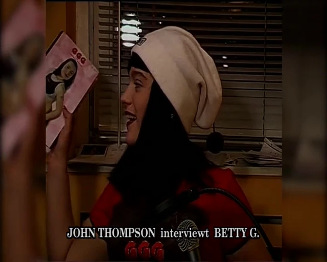 Ggg - Betty G. and Friends Get a Lot of Cum on Their Fac