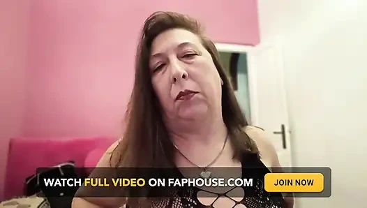 Veronica Rossi Official - One Present for You