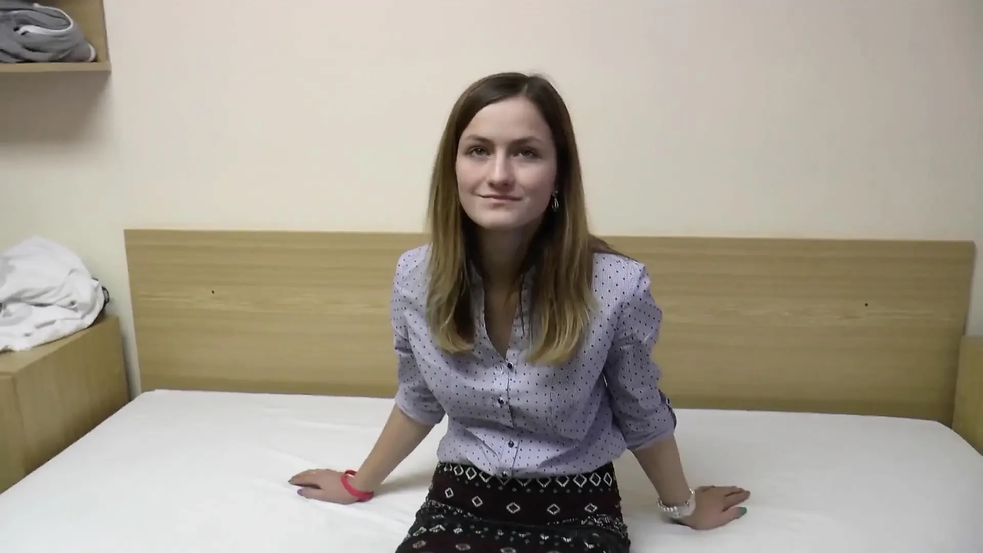 Amatőr tini baszás és szopás először